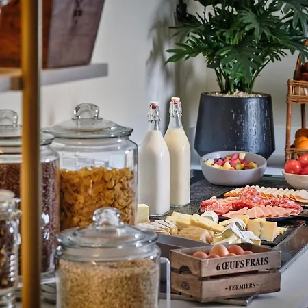 Hotell Posy By Happyculture Paris