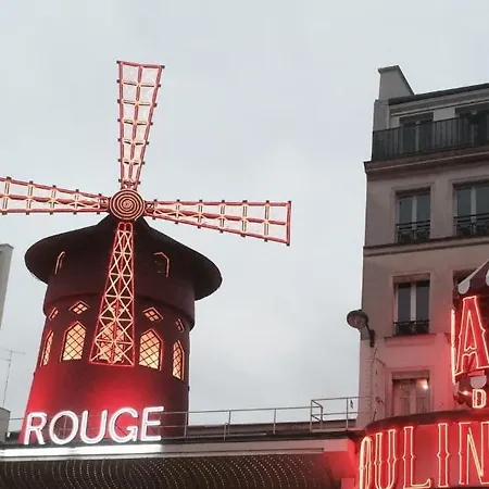 Moulin Plaza By Happyculture 3* Paříž