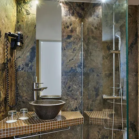 Moulin Plaza 3* Paris