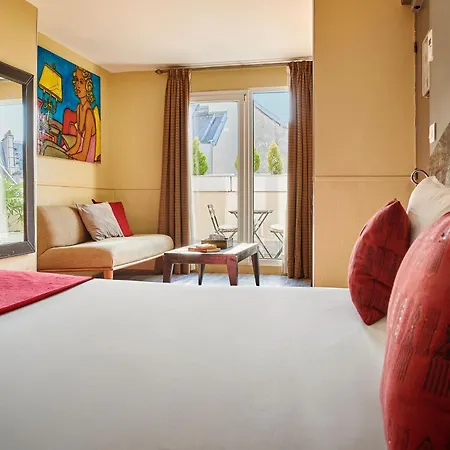 Moulin Plaza Hotel 3*