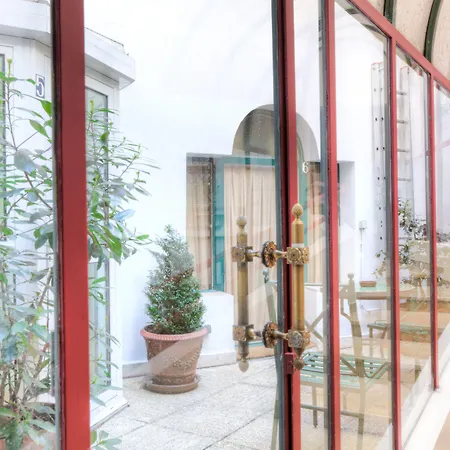 Posy By Happyculture 4*