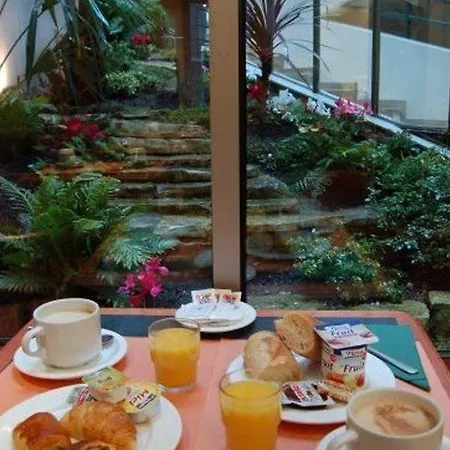Moulin Plaza Paris