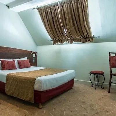 Moulin Plaza By Happyculture 3* Paříž