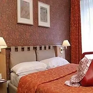 Moulin Plaza By Happyculture Otel