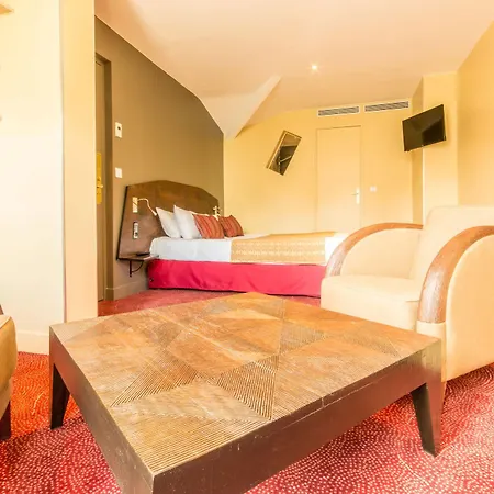 Moulin Plaza 3* Paris
