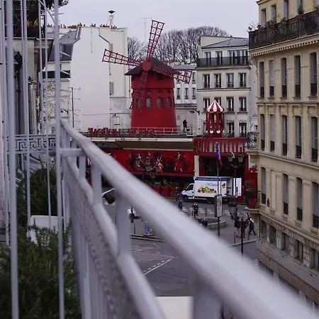 Moulin Plaza By Happyculture Hotel 3*