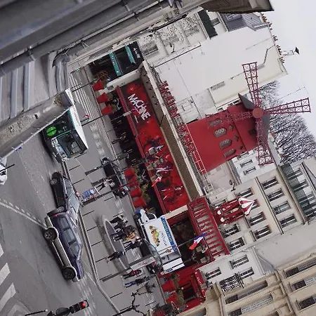 Hotel Moulin Plaza By Happyculture 3*