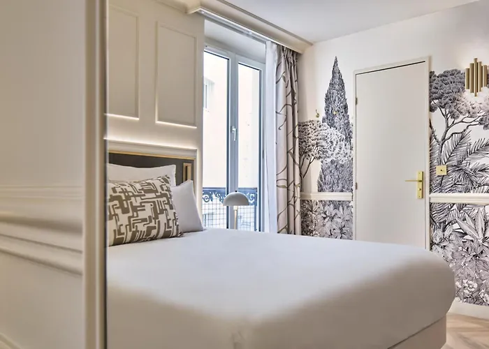 Hotell Posy By Happyculture Paris