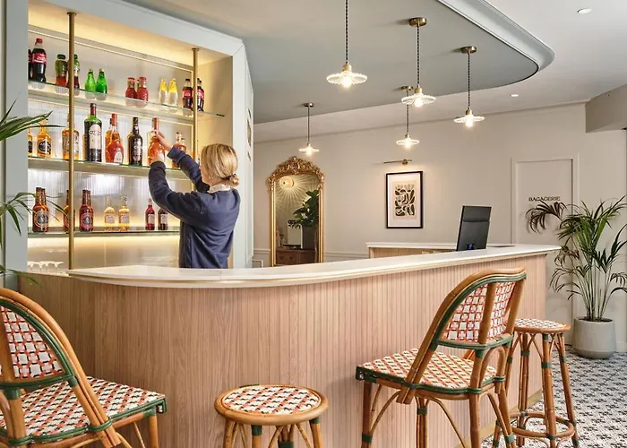 Posy By Happyculture 4*