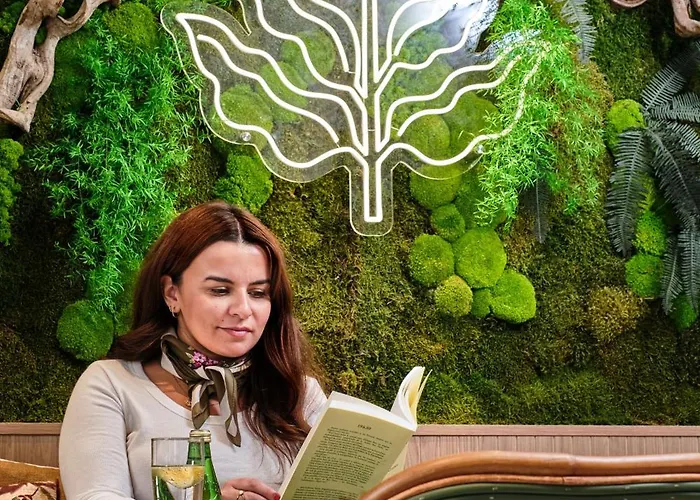 Hotell Posy By Happyculture 4*